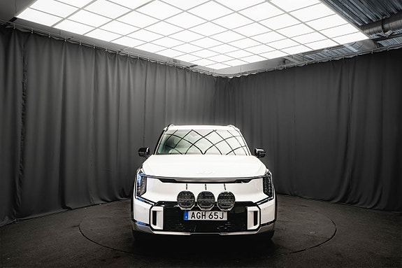 Kia EV9 4 of 29