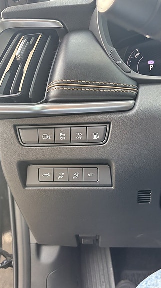 Mazda CX-80 12 of 30