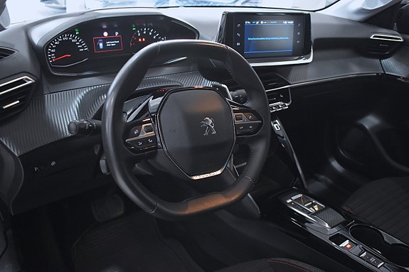 Peugeot 208 6 of 16