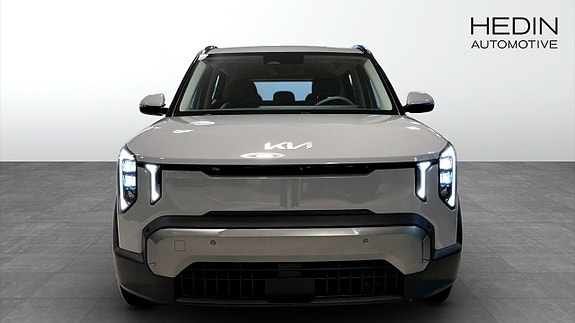 Kia EV2 8 of 11