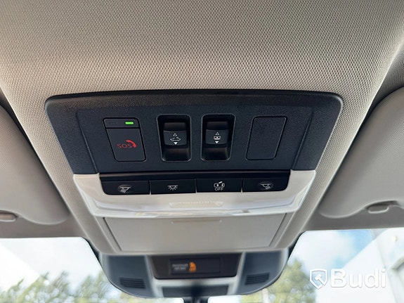 Nissan X-Trail 23 of 27