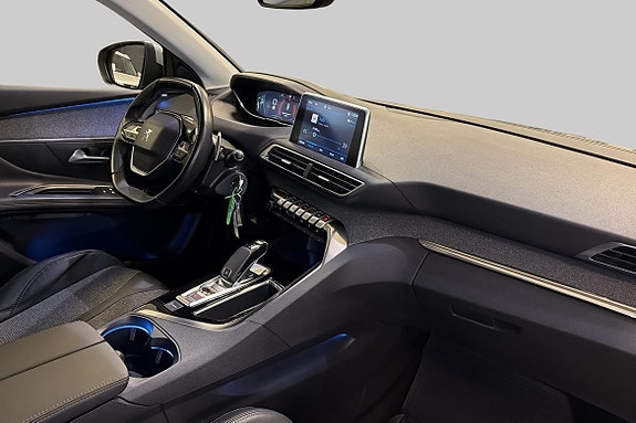 Peugeot 3008 4 of 15