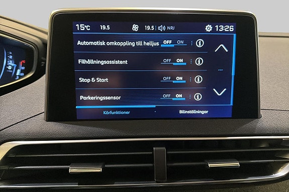 Peugeot 3008 13 of 15