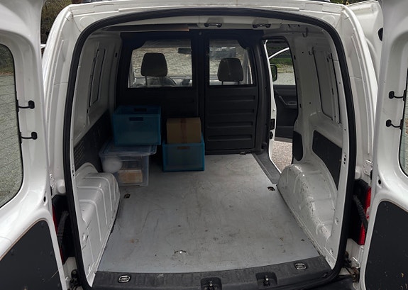 Volkswagen Caddy 6 of 6