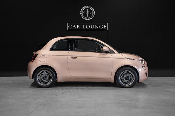 Fiat 500e 3 of 19