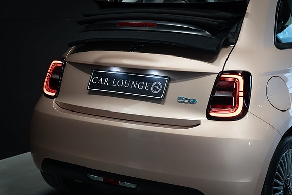 Fiat 500e 14 of 19