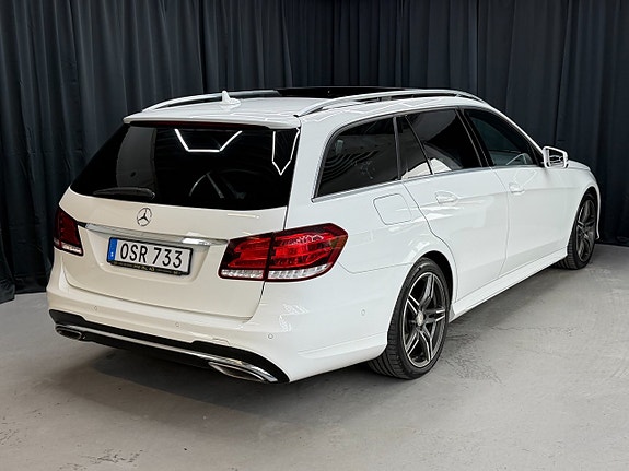Mercedes-Benz E350 4 of 13