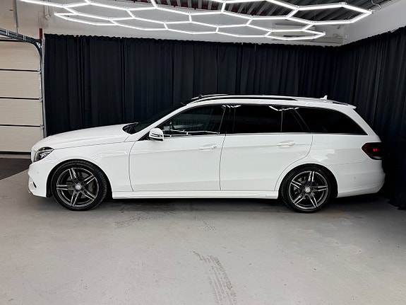Mercedes-Benz E350 11 of 13