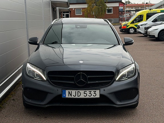 Mercedes-Benz C220 d 3 of 16