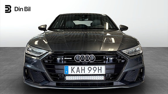 Audi A7 4 of 12