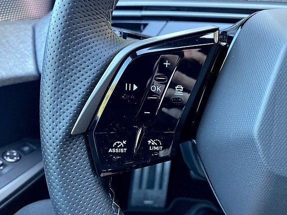 Peugeot 5008 8 of 19