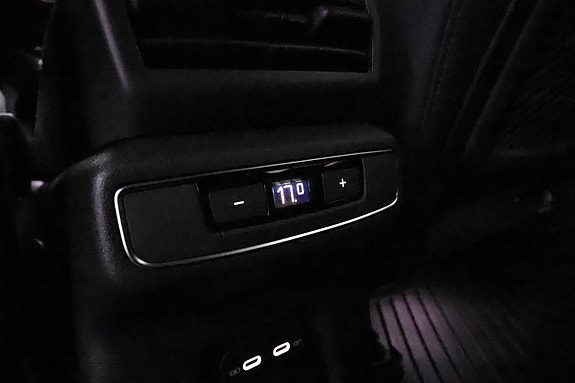 Audi Q4 e-tron 16 of 26