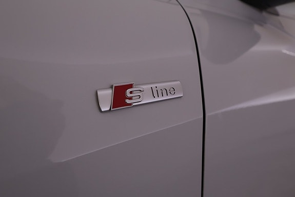 Audi Q4 e-tron 26 of 26