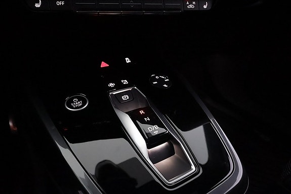 Audi Q4 e-tron 23 of 26