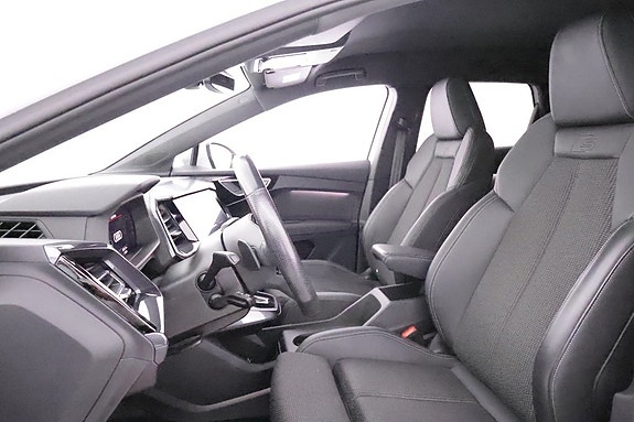 Audi Q4 e-tron 17 of 26