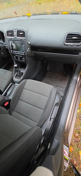 Volkswagen Golf VI 8 of 10