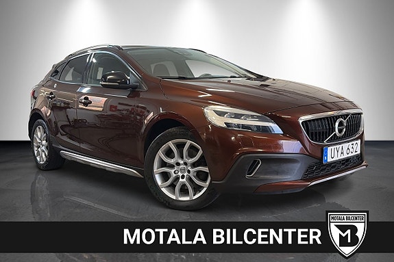 Volvo V40 Cross Country 4 of 24