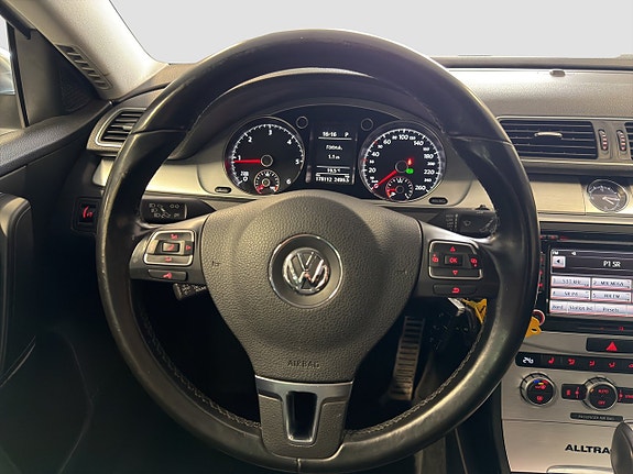 Volkswagen Passat Alltrack 11 of 20