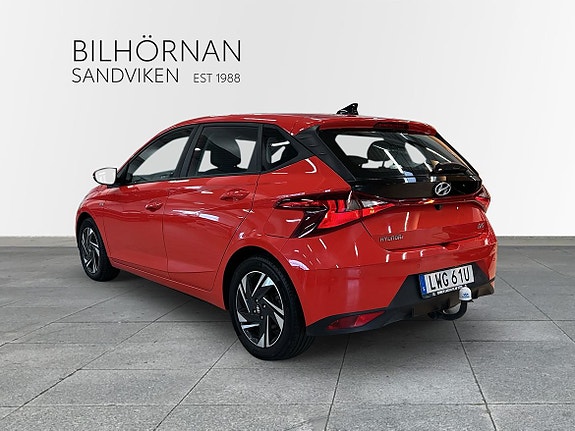 Hyundai i20 2 of 11