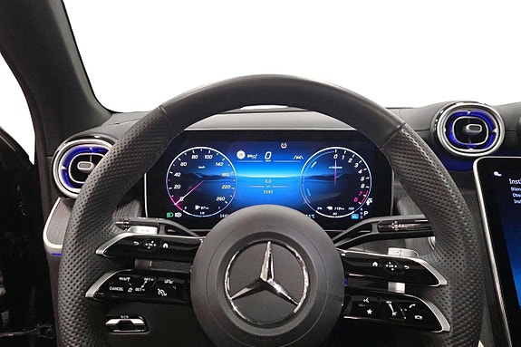 Mercedes-Benz GLC300 e 5 of 16