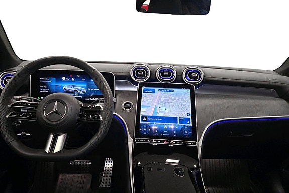 Mercedes-Benz GLC300 e 8 of 16