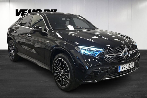 Mercedes-Benz GLC300 e 2 of 16