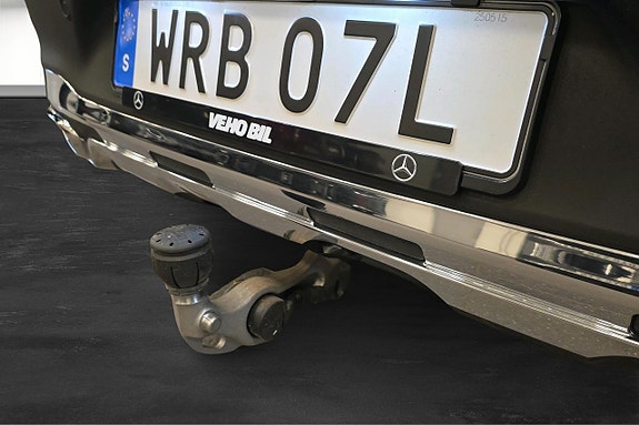 Mercedes-Benz GLC300 e 16 of 16