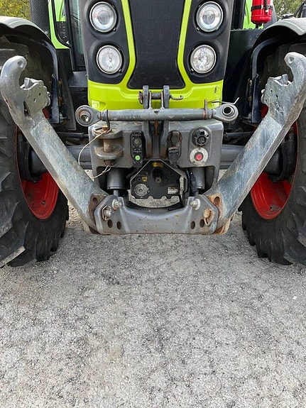 Claas Arion 440 5 of 6