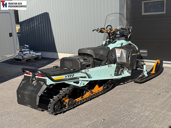 Ski-Doo Expedition Xtreme 900 ACE Turbo -24 3 of 7