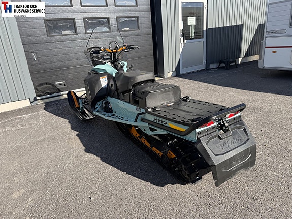 Ski-Doo Expedition Xtreme 900 ACE Turbo -24 4 of 7