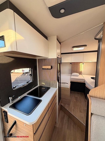 Pilote P 650 GJ 17 of 24