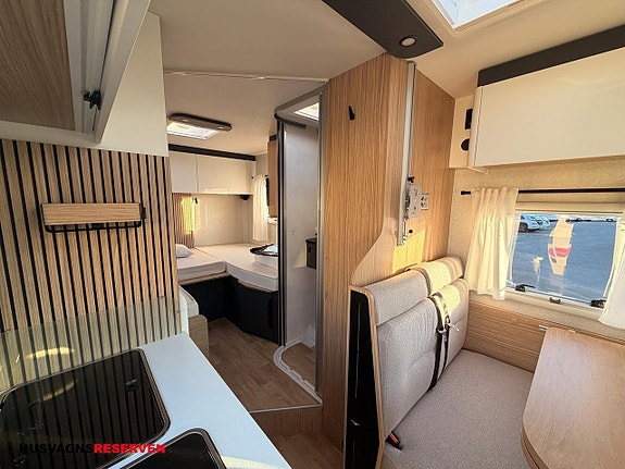 Pilote P 650 GJ 11 of 24