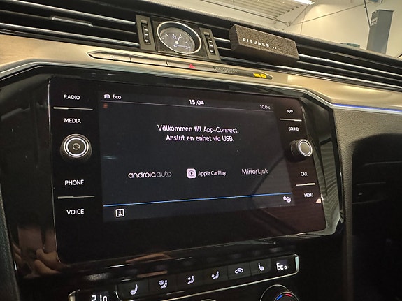 Volkswagen Passat 19 of 19