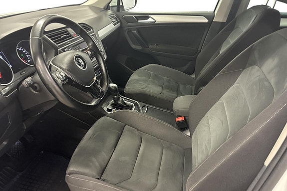 Volkswagen Tiguan 13 of 23