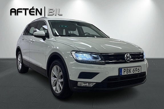Volkswagen Tiguan 4 of 23