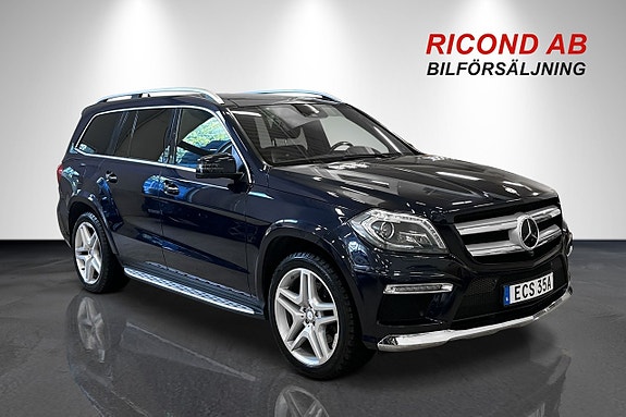 Mercedes-Benz GL500 2 of 24