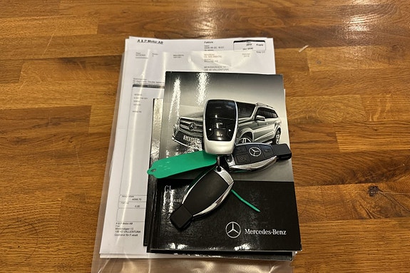 Mercedes-Benz GL500 24 of 24