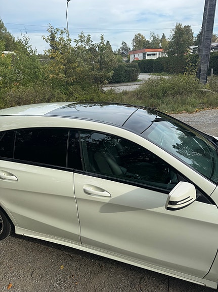 Mercedes-Benz CLA200 d 3 of 6
