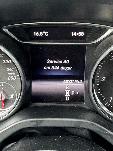 Mercedes-Benz CLA200 d 5 of 6