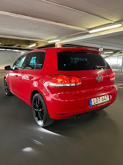 Volkswagen Golf VI 2 of 6