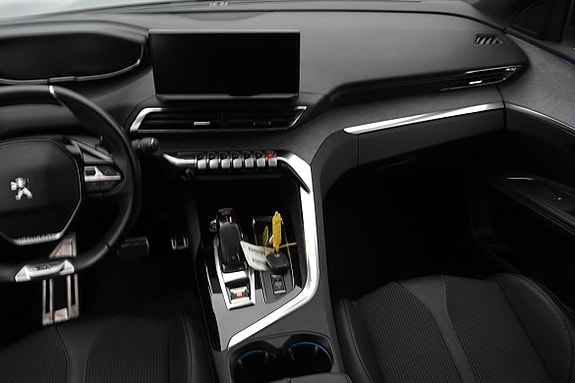 Peugeot 3008 8 of 22