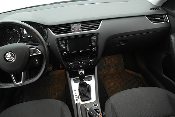 Skoda Octavia 8 of 24
