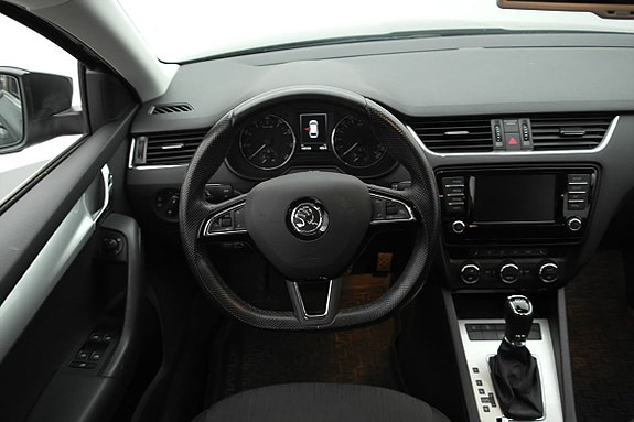 Skoda Octavia 9 of 24