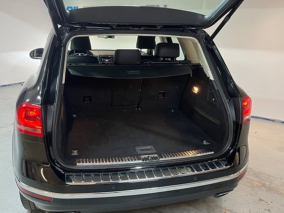 Volkswagen Touareg 7 of 18