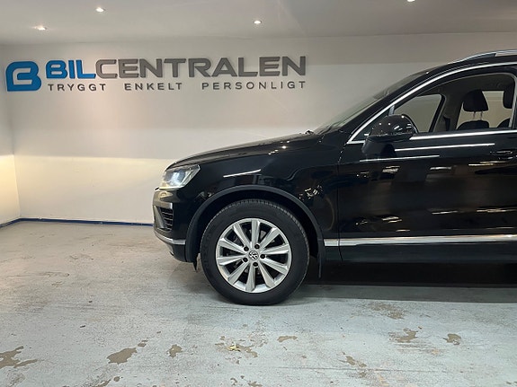 Volkswagen Touareg 12 of 18