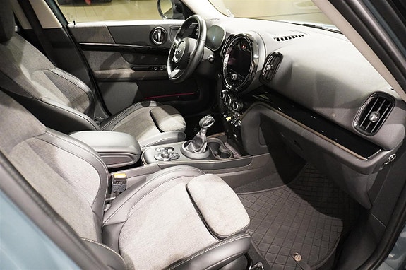 MINI Countryman Cooper SE 9 of 15