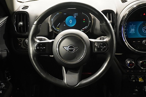 MINI Countryman Cooper SE 11 of 15