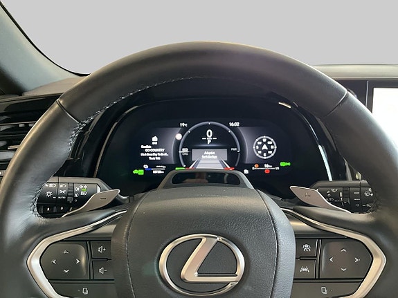 Lexus RX450h 13 of 23