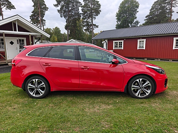 Kia Ceed 8 of 15