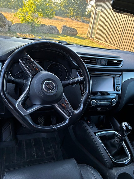 Nissan Qashqai 3 of 3